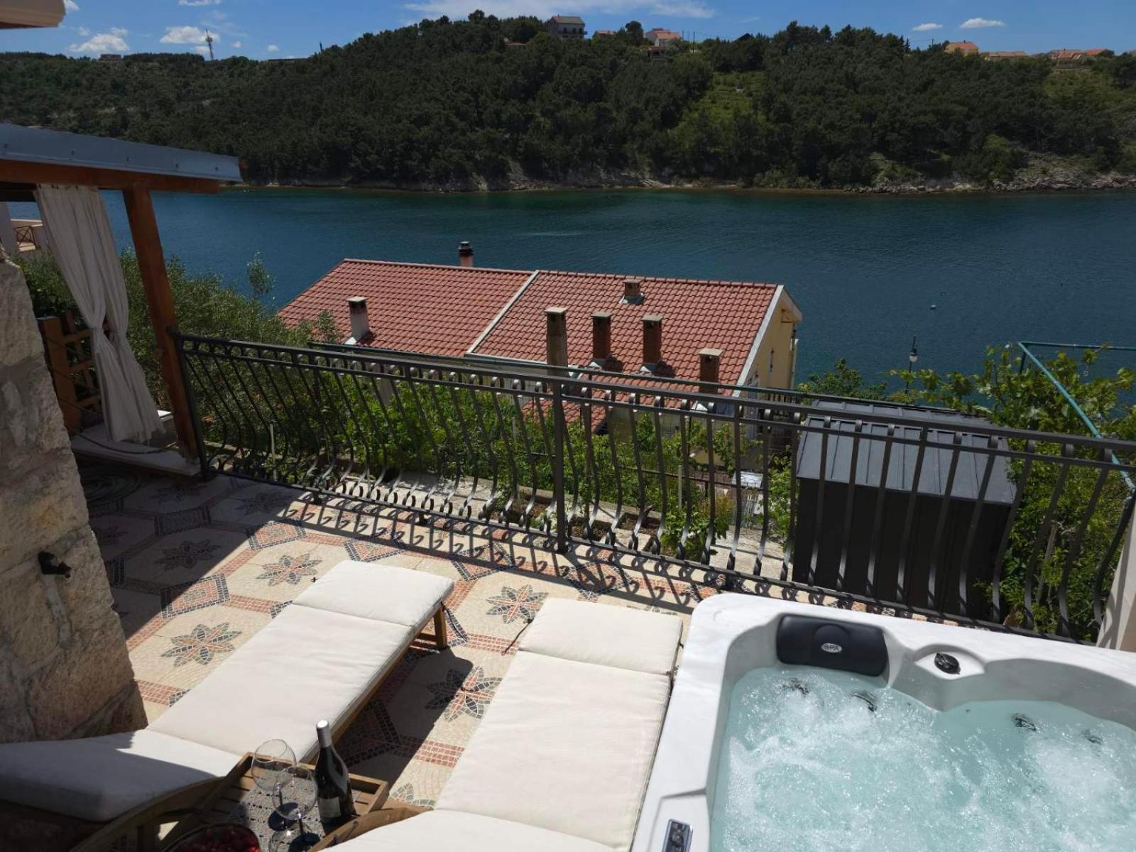 Apartments Mali Dvor Novigrad Novigrad  Exterior photo